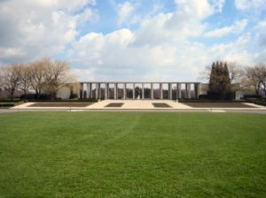 Henri_Chapelle-Cemetery-Memorial-300x224